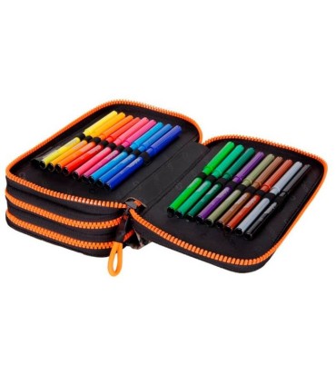 Potrójny piórnik szkolny Coolpack Jumper 3 z wyposażeniem Badges B E67023