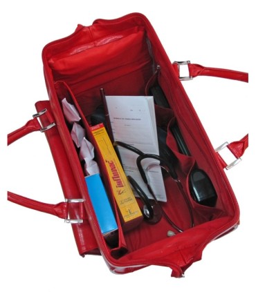 Bardzo pojemny kuferek damski w kolorze czerwonym, skóra naturalna