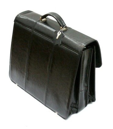 Skórzana teczka męska trzykomorowa, czarna, na laptopa z paskiem