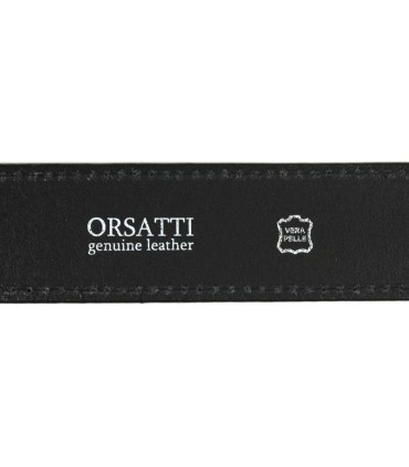 Czarny pasek do dżinsów marki Orsatti z klasyczną klamrą, przeszycie